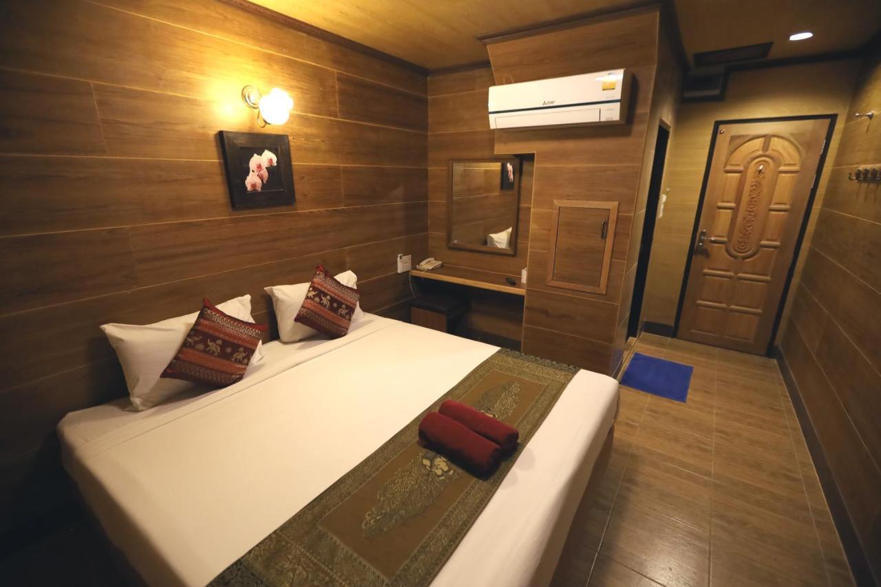 Thai Cozy House - Sha Certified Bangkok Bagian luar foto