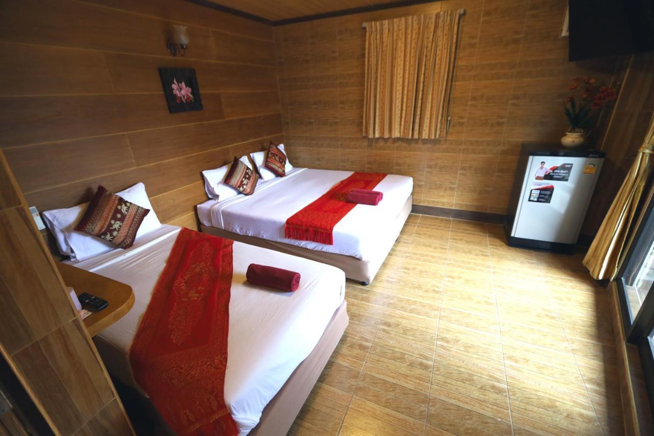 Thai Cozy House - Sha Certified Bangkok Bagian luar foto